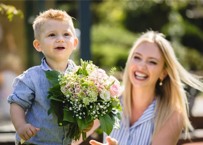 Blumen zum Muttertag – mehr als nur ein Blumenstrauß Blumen zum Muttertag – mehr als nur ein Blumenstrauß